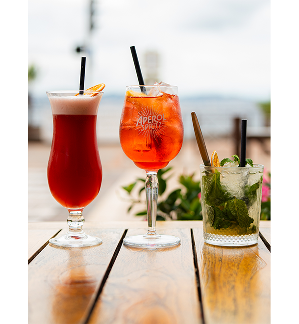 Cocktail bar - Les Voiles De Théoule - Bar Theoule sur mer - Restaurant Bord de Mer Mandelieu