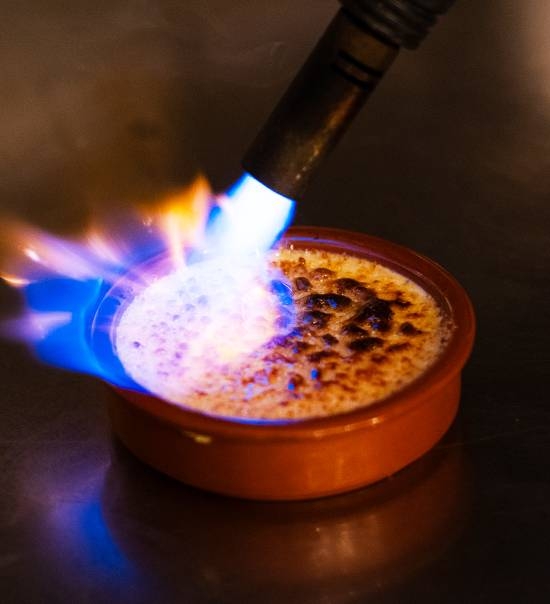 Le restaurant - Les Voiles De Théoule - Restaurant plage Théoule sur Mer - bien manger THEOULE-SUR-MER